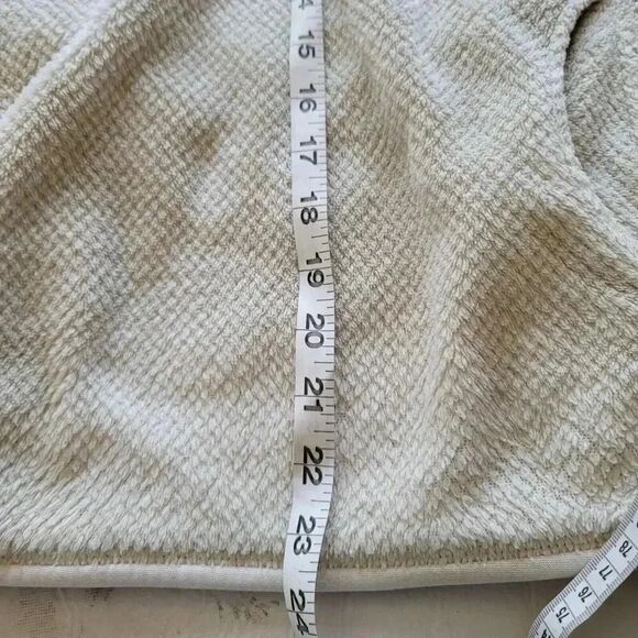 Patagonia Womens Re-Tool Snap-T Pullover Size Small S White Cream Fleece Sweater - Picture 9 of 11